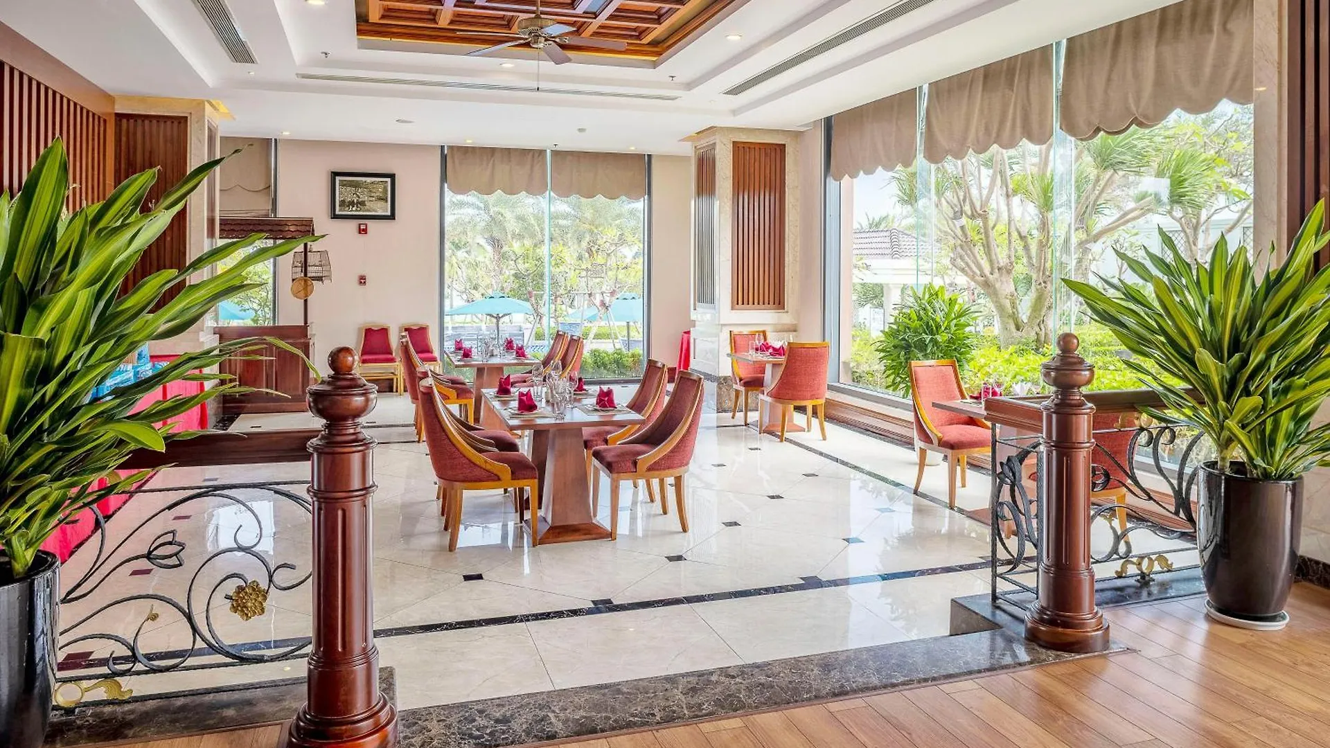 Dlg Hotel Danang 5*, Da Nang